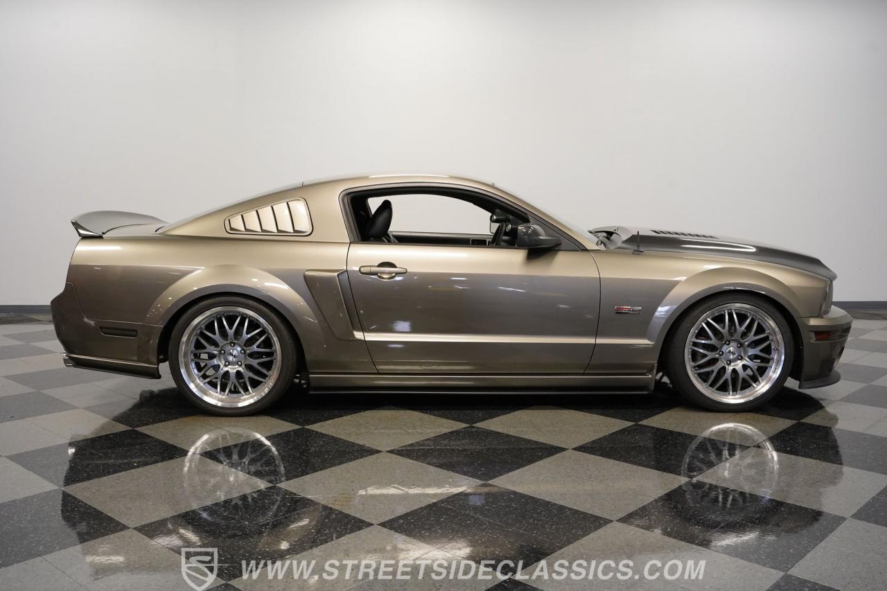 2005 Ford Mustang GT Supercharged