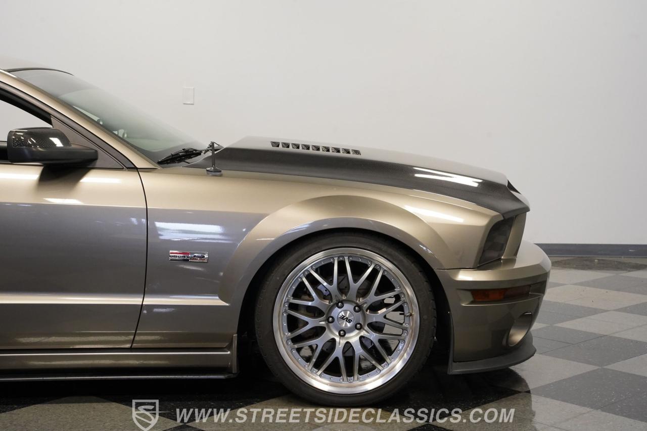 2005 Ford Mustang GT Supercharged