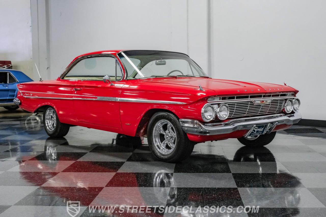 1961 Chevrolet Impala Bubble Top