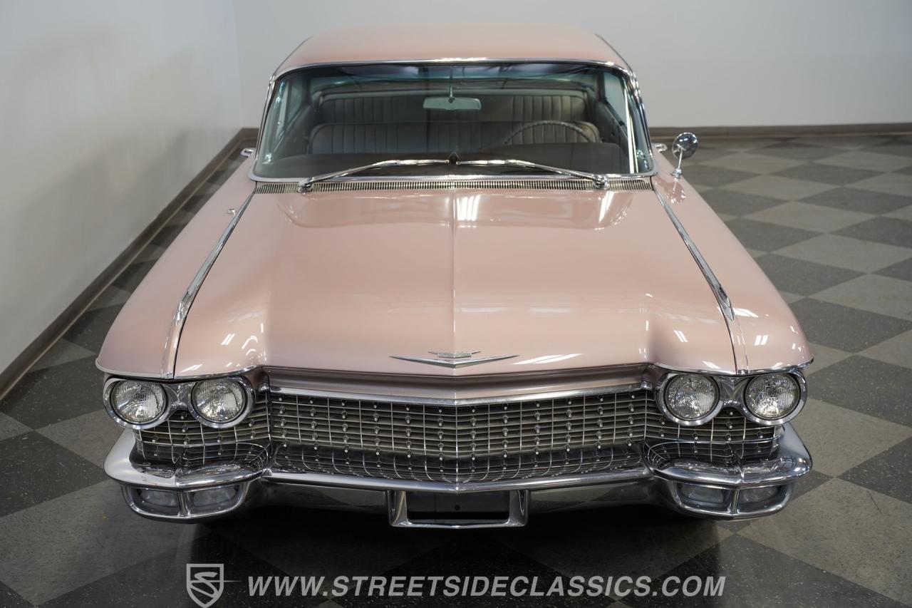 1960 Cadillac Series 62 Hardtop Sedan