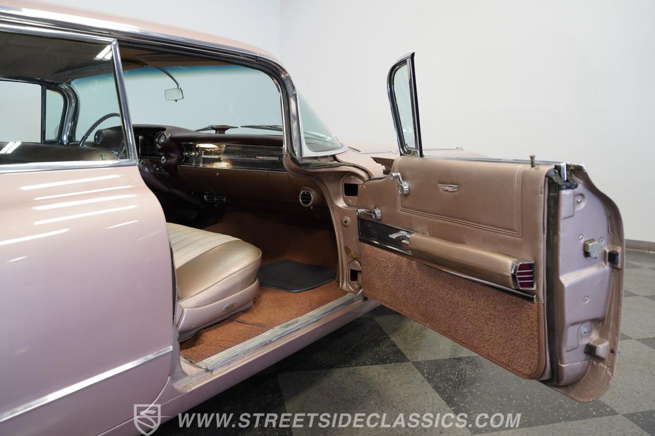 1960 Cadillac Series 62 Hardtop Sedan