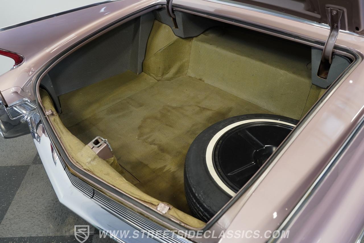 1960 Cadillac Series 62 Hardtop Sedan
