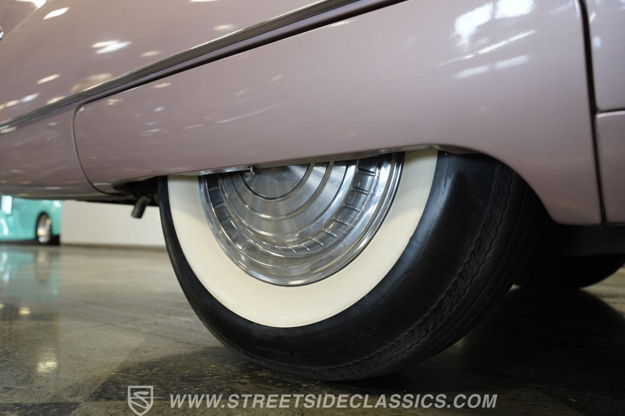 1960 Cadillac Series 62 Hardtop Sedan