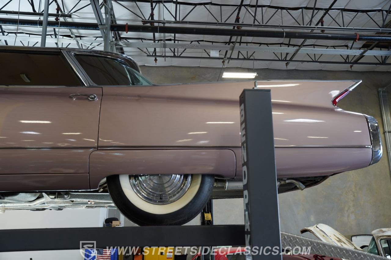 1960 Cadillac Series 62 Hardtop Sedan