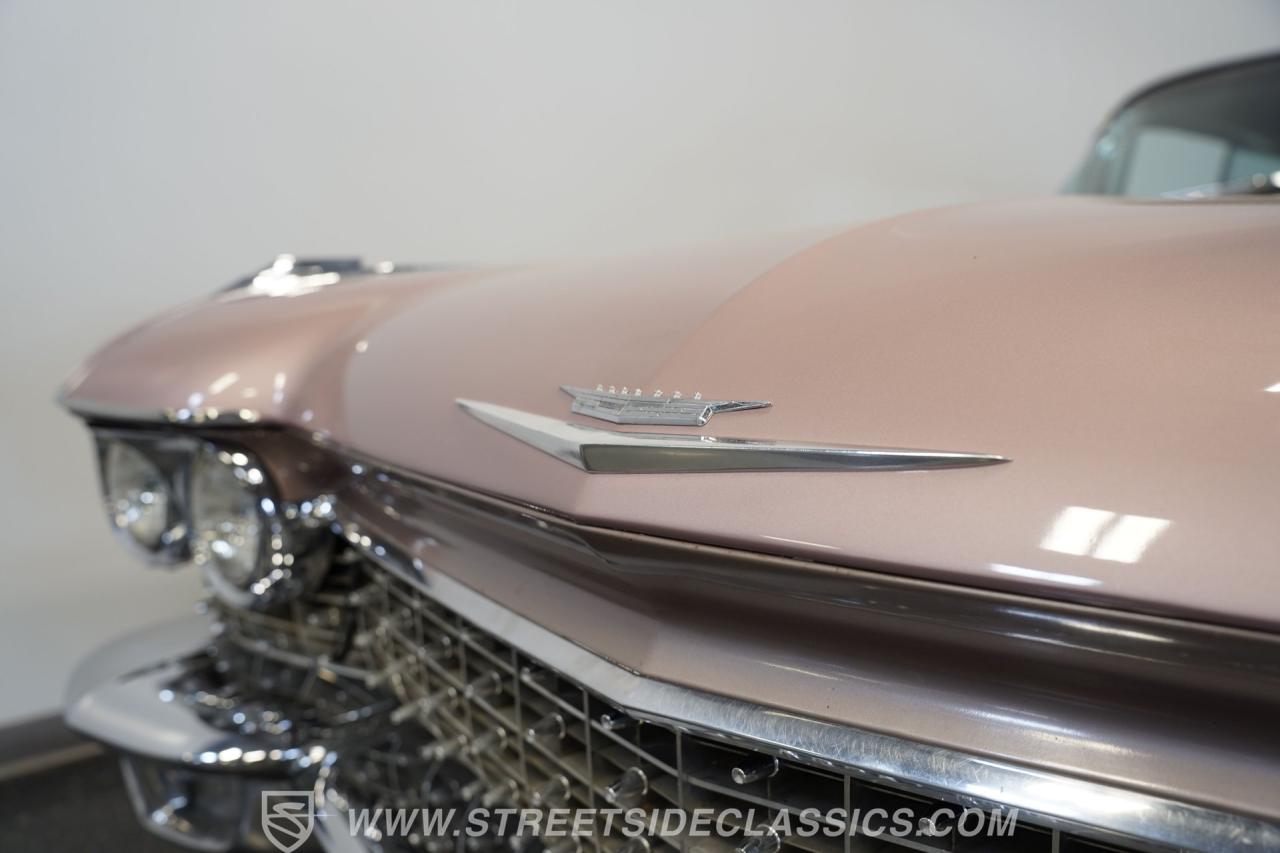 1960 Cadillac Series 62 Hardtop Sedan