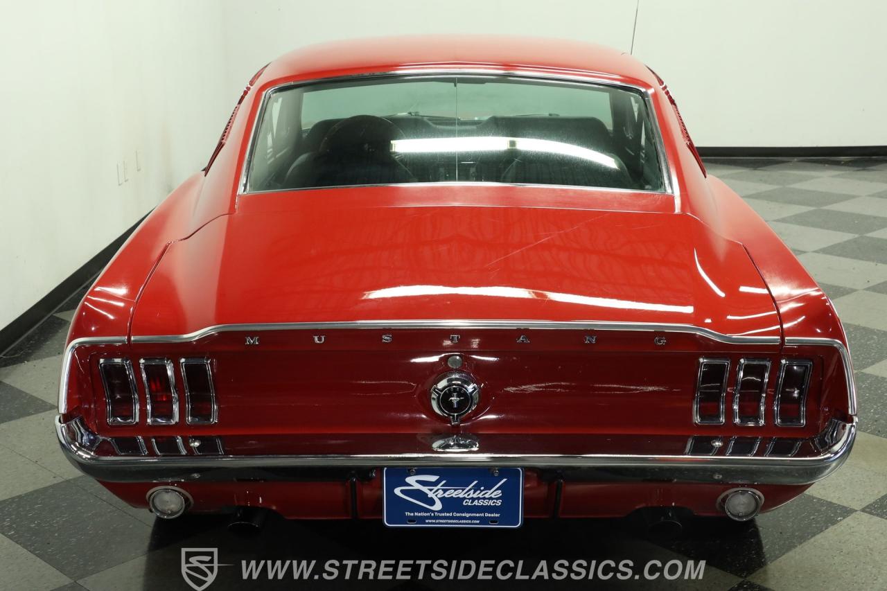 1967 Ford Mustang Fastback Restomod