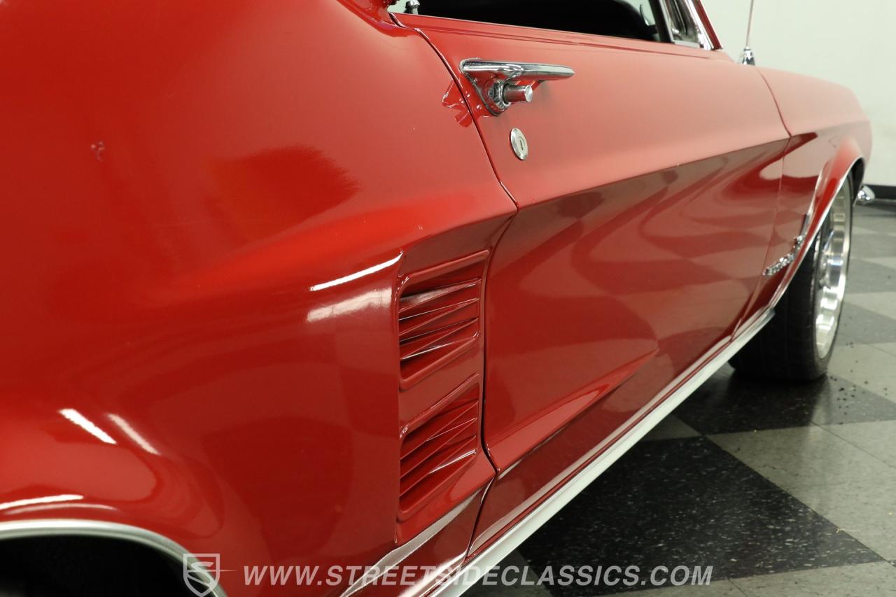 1967 Ford Mustang Fastback Restomod