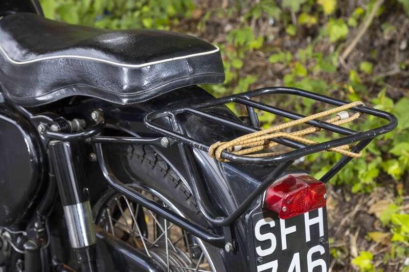 1957 BSA B33