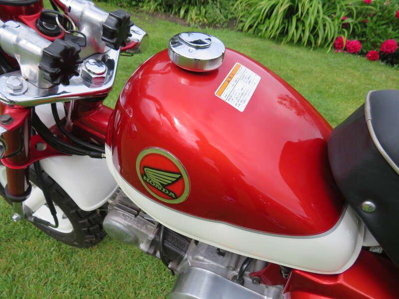 2000 Honda Z50 MILLENIUM LIMITED EDITION