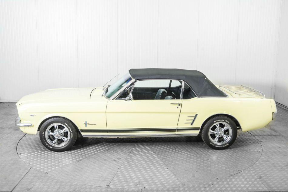 1966 Ford Mustang