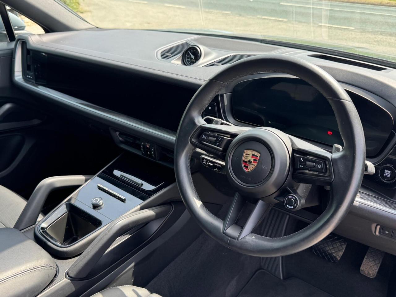2023 Porsche 3.0 V6 E-Hybrid 25.9kWh TiptronicS 4WD Euro 6 (s/s) 5dr