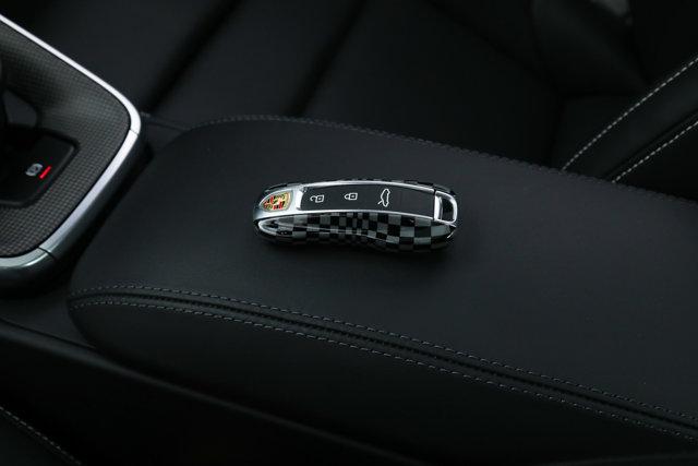 2023 Porsche 911
