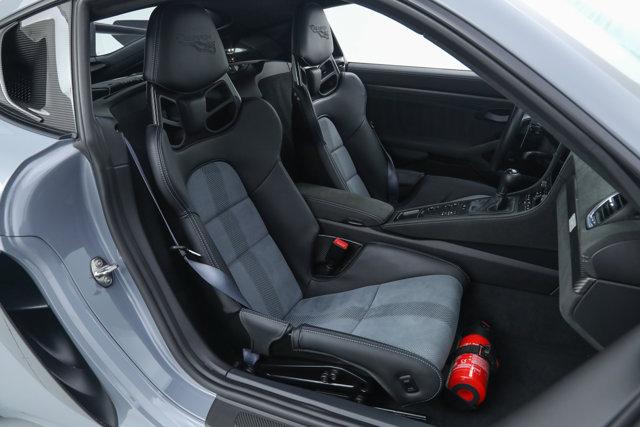 2023 Porsche 718 Cayman