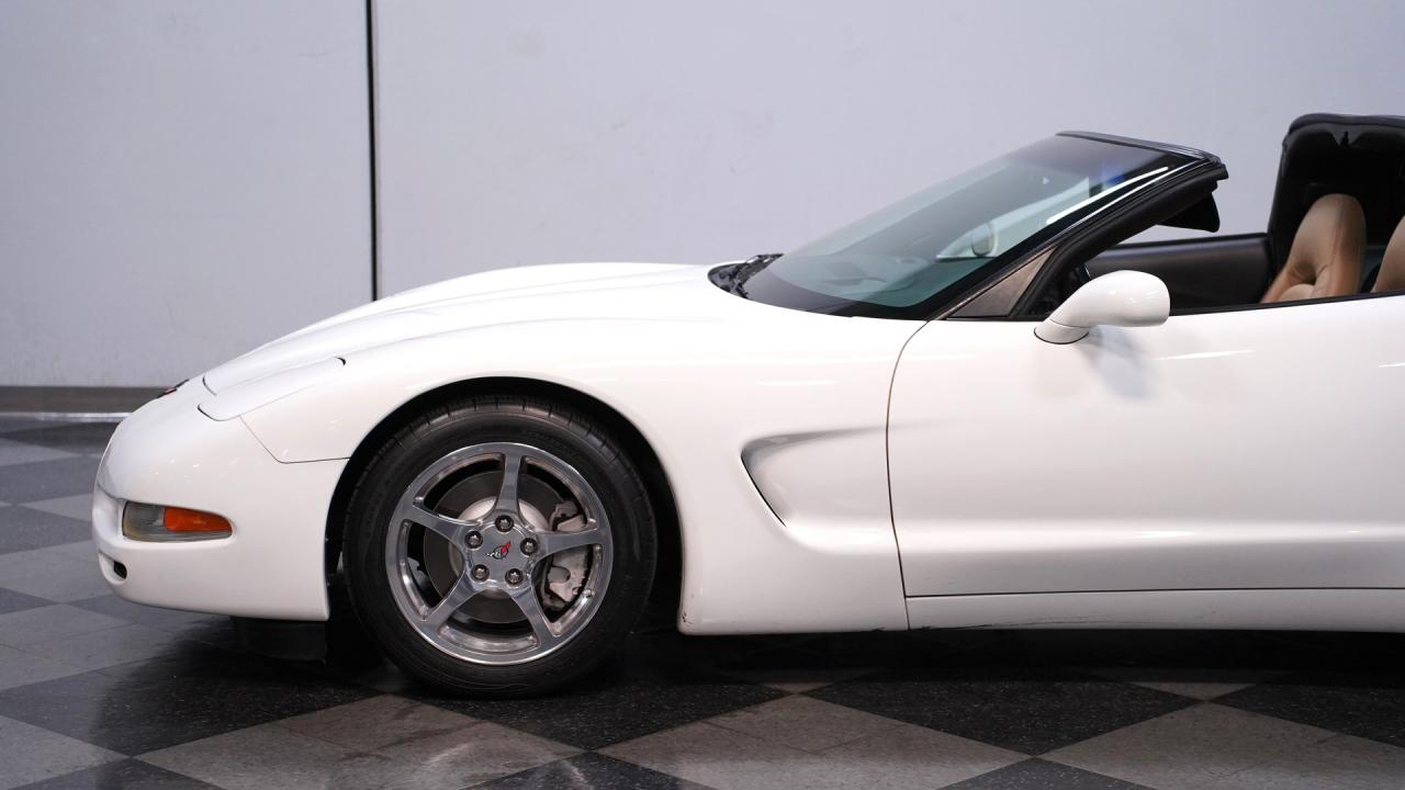 2004 Chevrolet Corvette