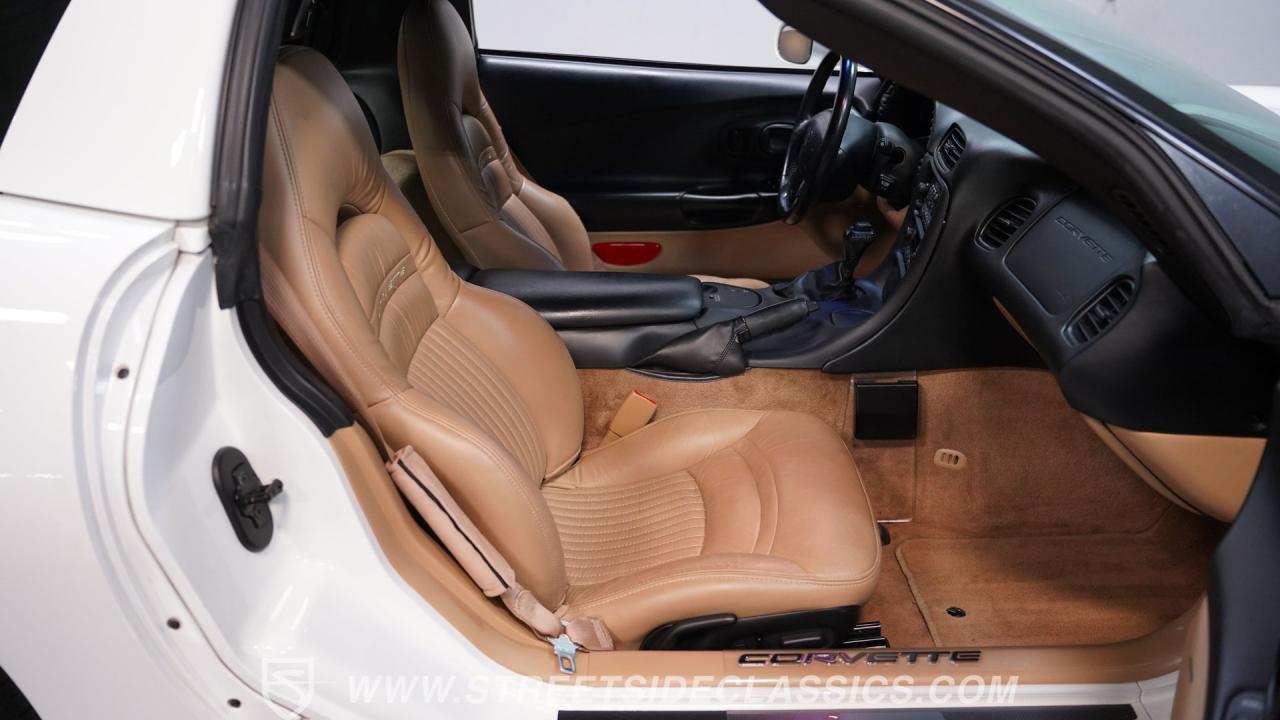 2004 Chevrolet Corvette