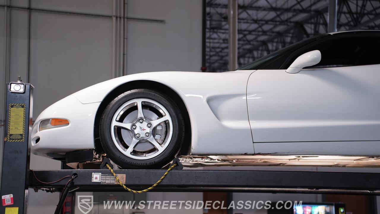 2004 Chevrolet Corvette