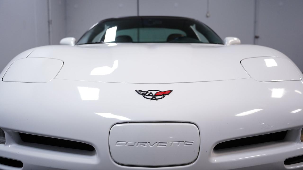 2004 Chevrolet Corvette