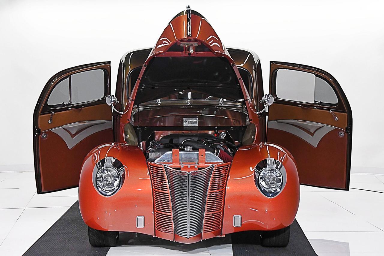 1940 Ford Deluxe