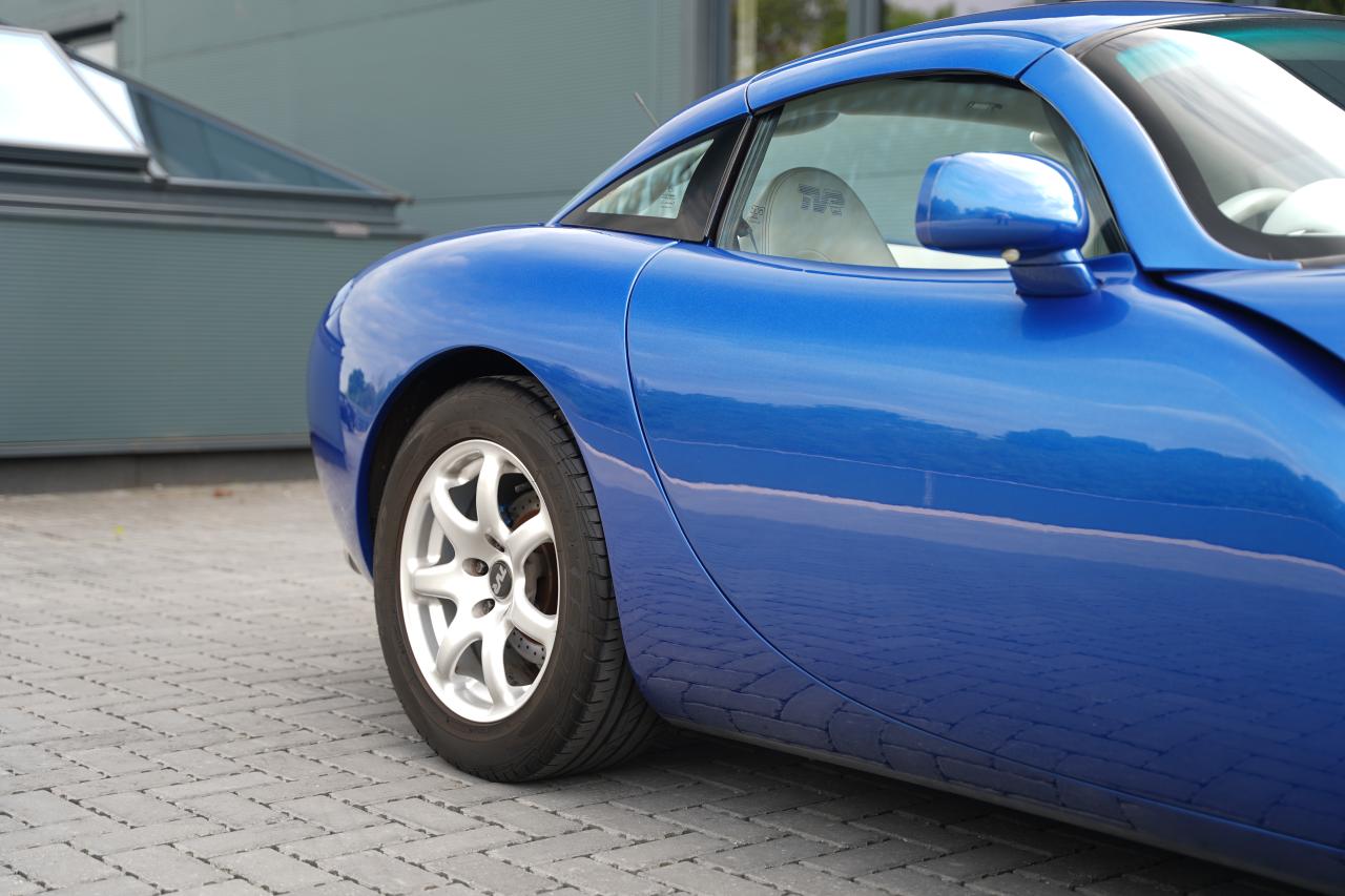 2000 TVR Tuscan