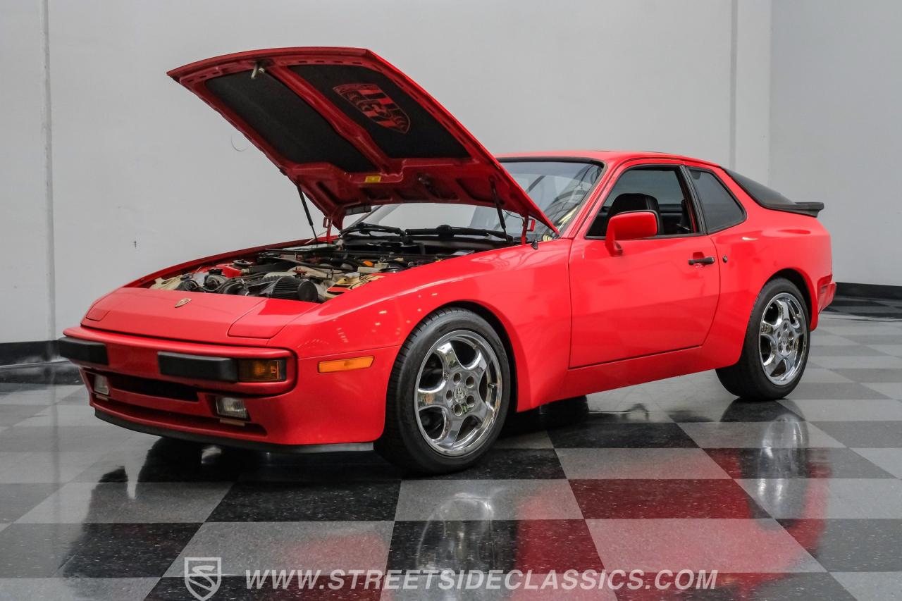 1984 Porsche 944