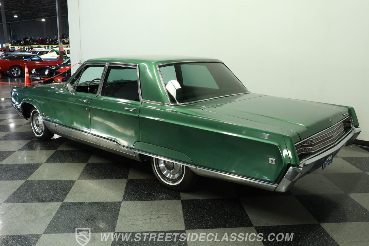 1968 Chrysler New Yorker