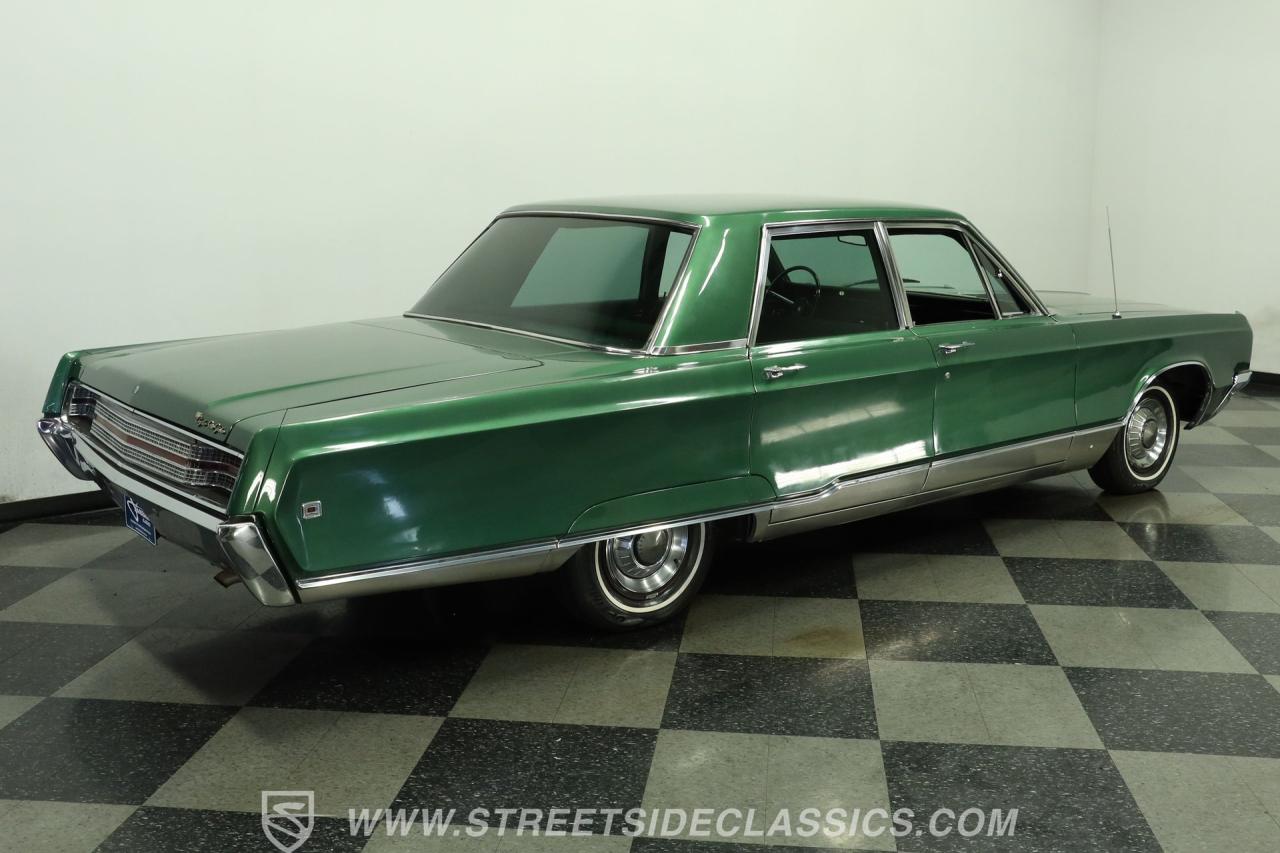1968 Chrysler New Yorker
