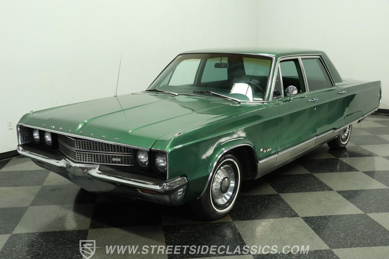 1968 Chrysler New Yorker