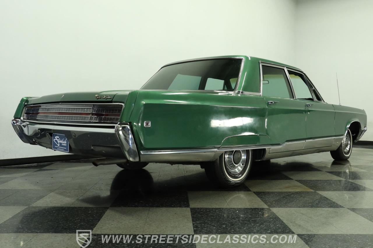 1968 Chrysler New Yorker