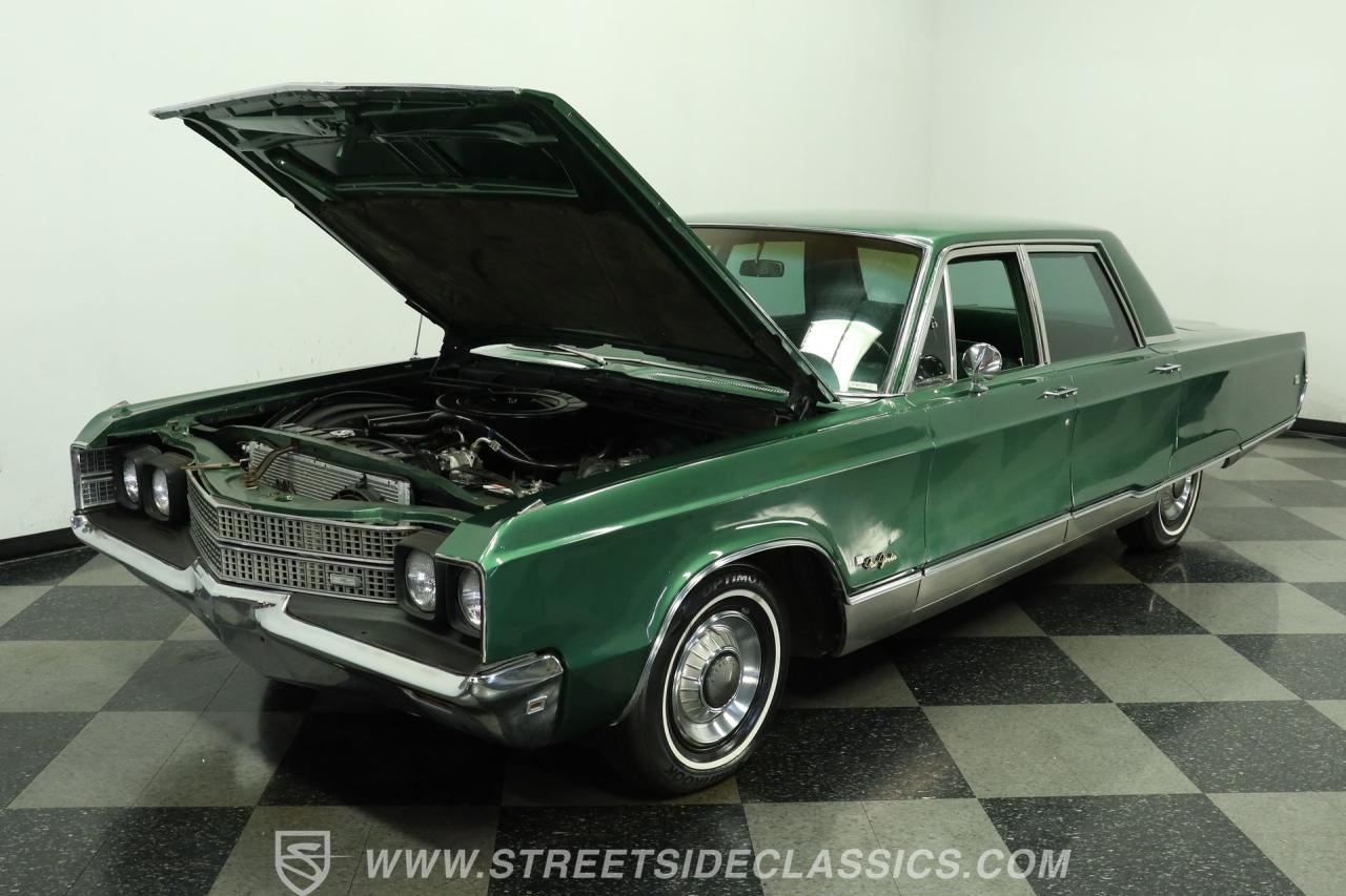 1968 Chrysler New Yorker
