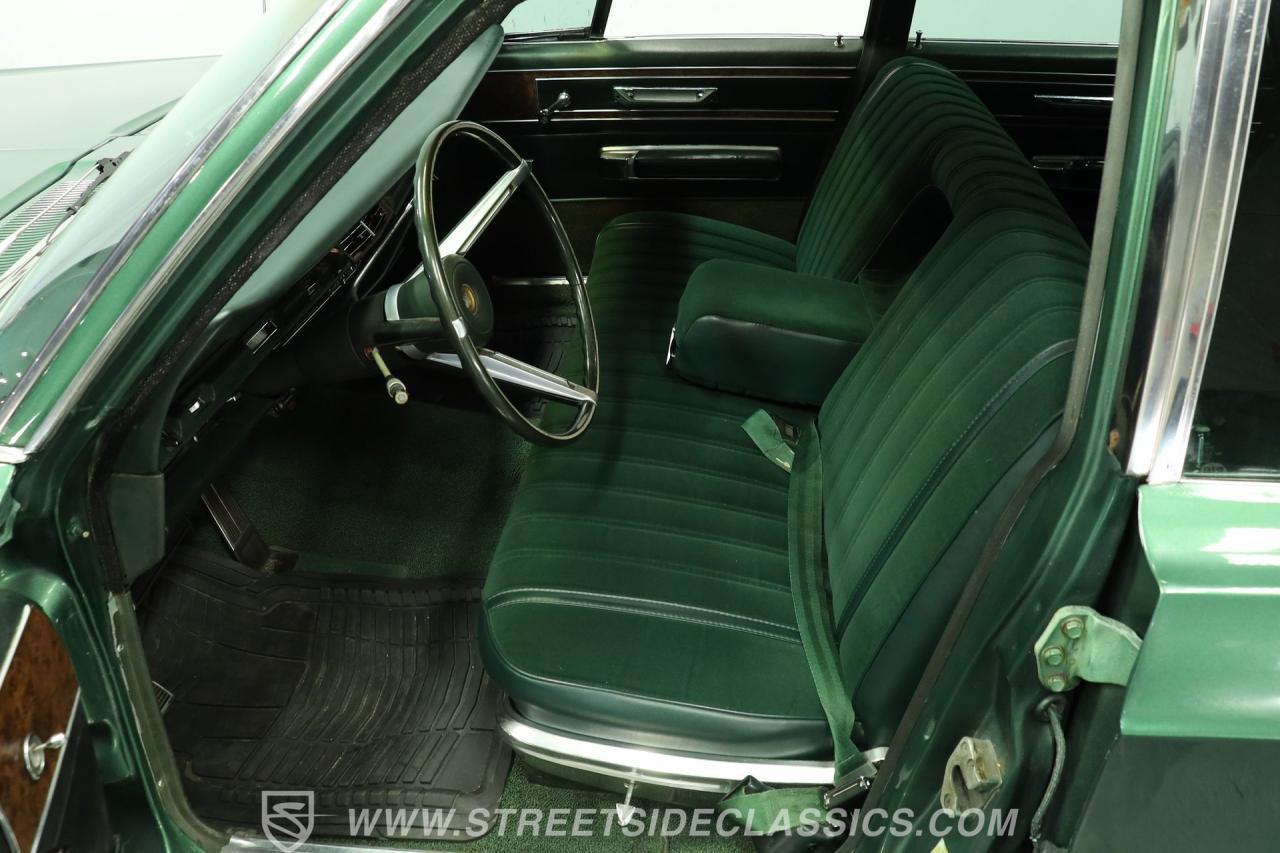 1968 Chrysler New Yorker