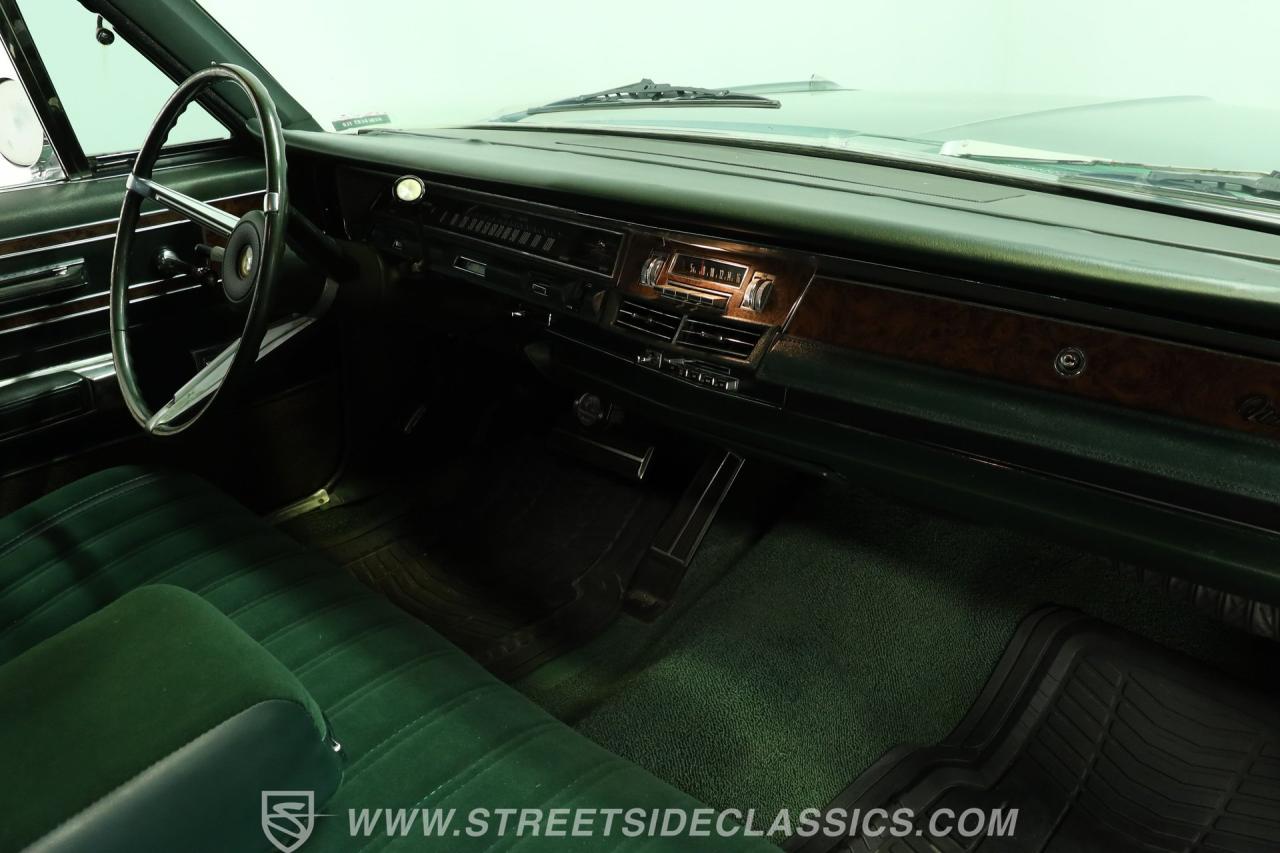 1968 Chrysler New Yorker
