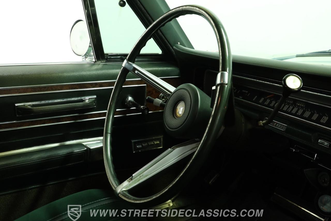 1968 Chrysler New Yorker