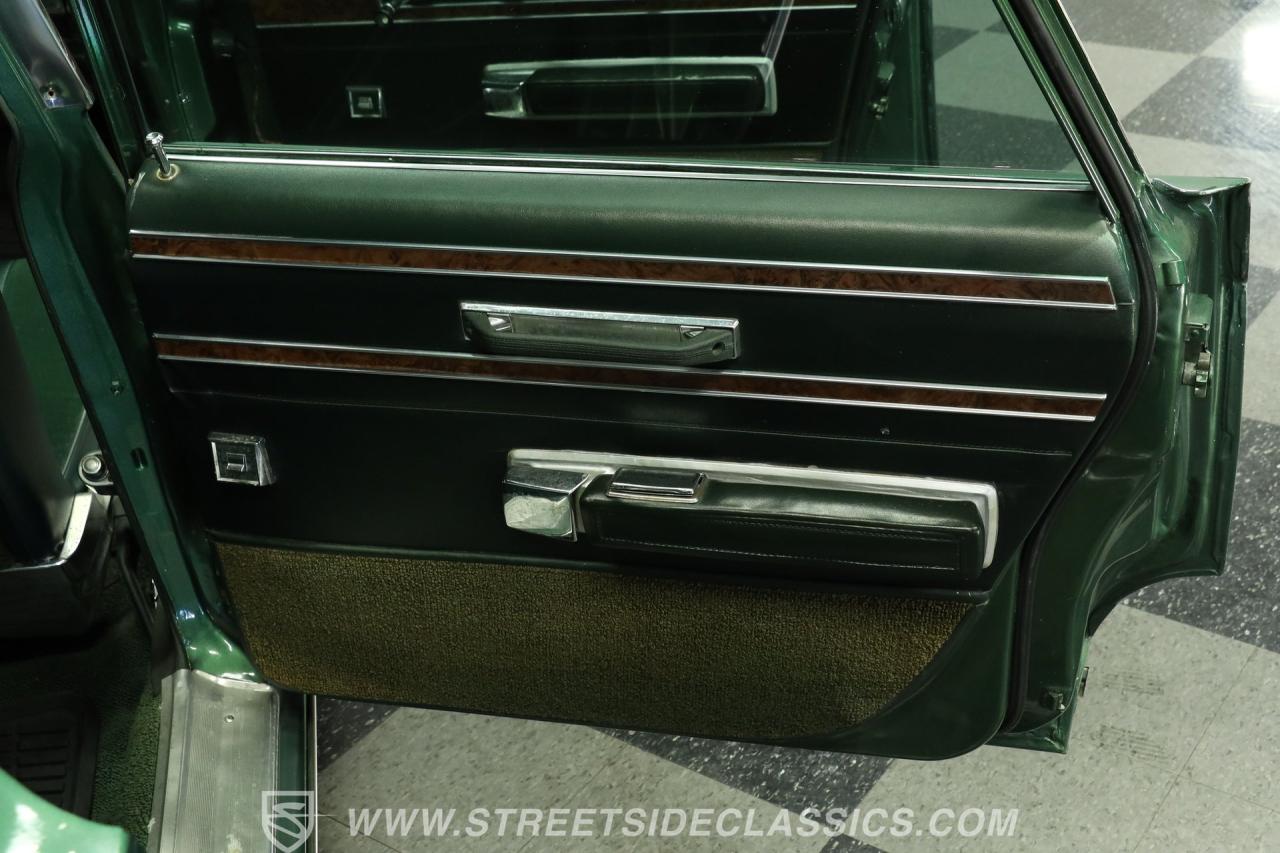 1968 Chrysler New Yorker
