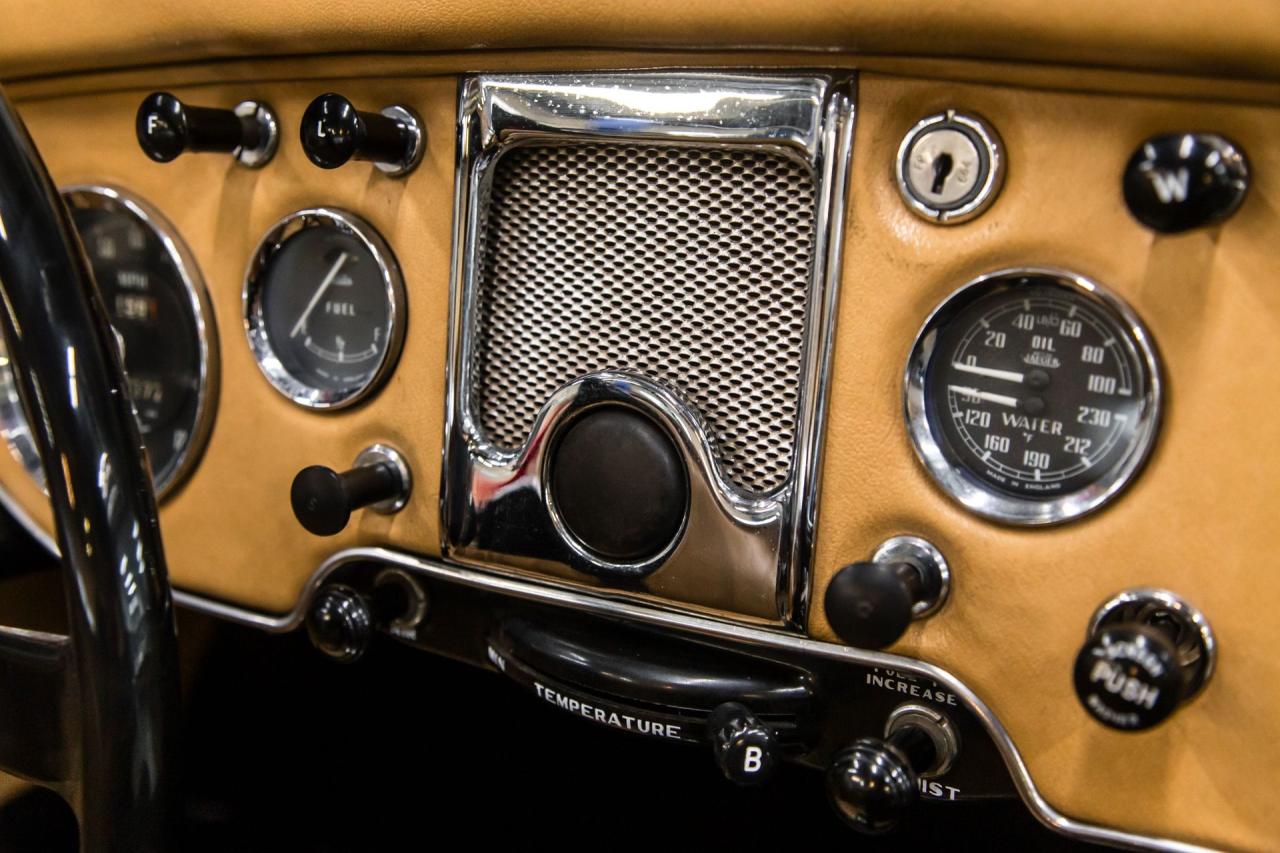 1962 MG MGA MKII DELUXE