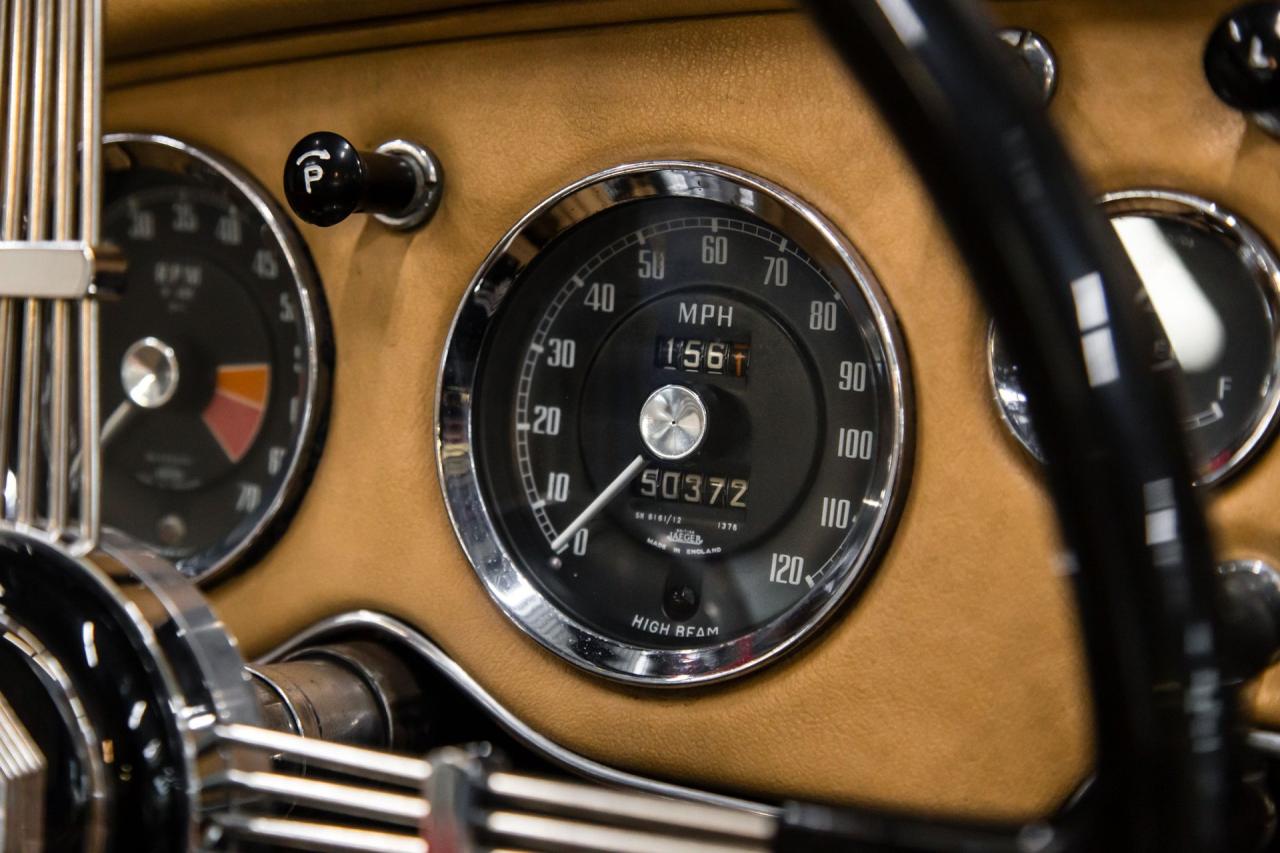 1962 MG MGA MKII DELUXE