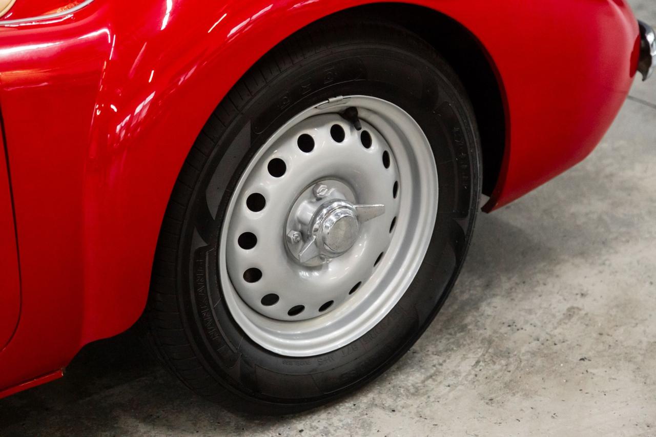 1962 MG MGA MKII DELUXE