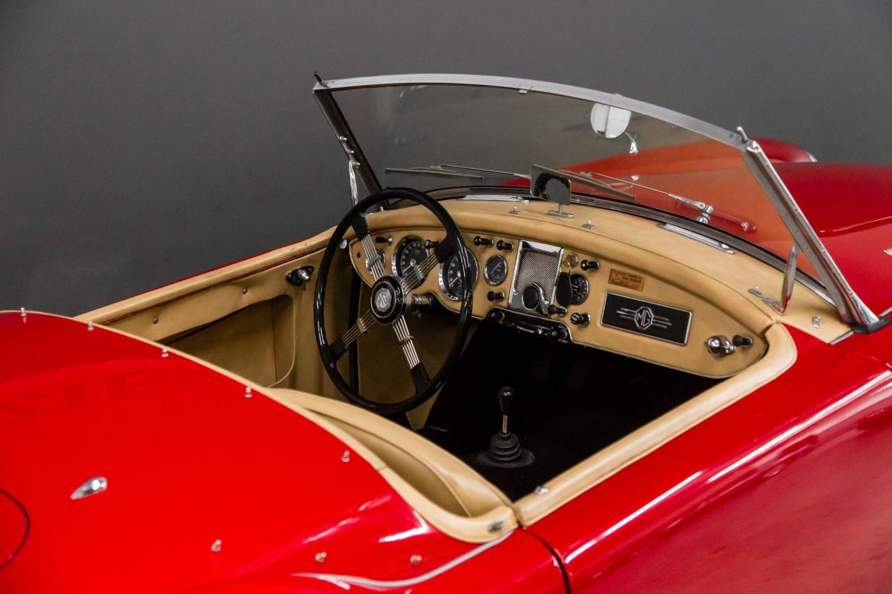 1962 MG MGA MKII DELUXE