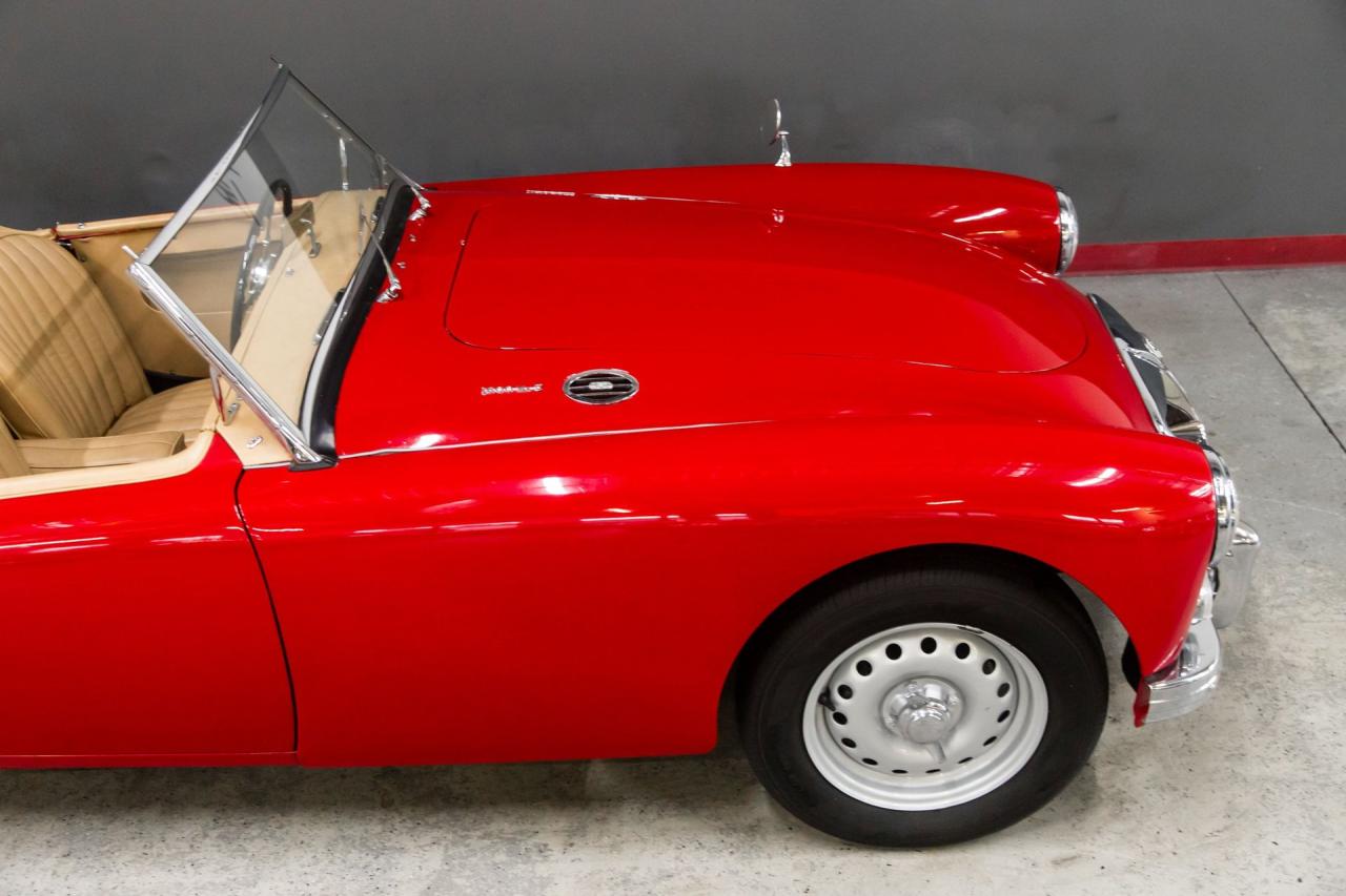 1962 MG MGA MKII DELUXE