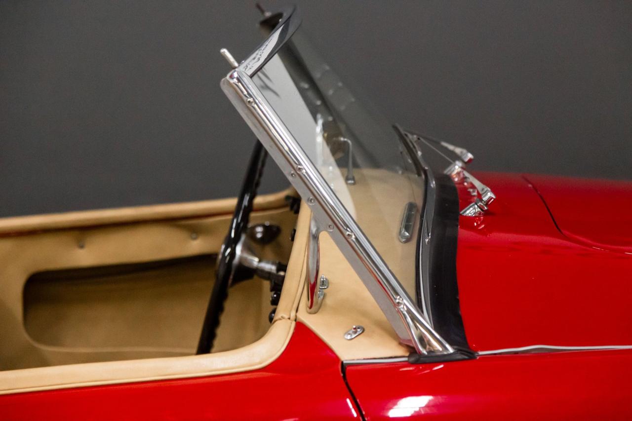 1962 MG MGA MKII DELUXE