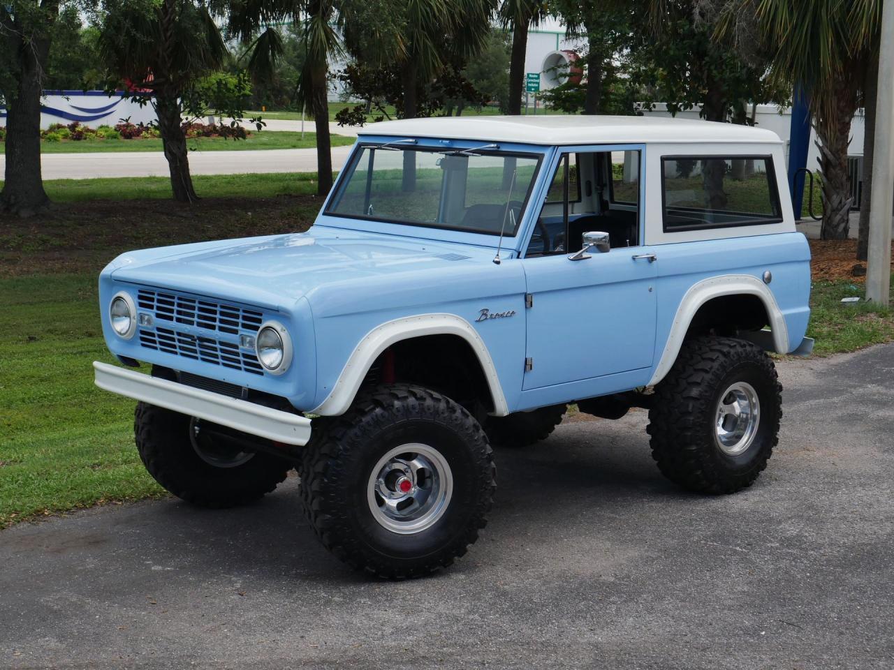 1968 Ford Bronco Restomod 4x4