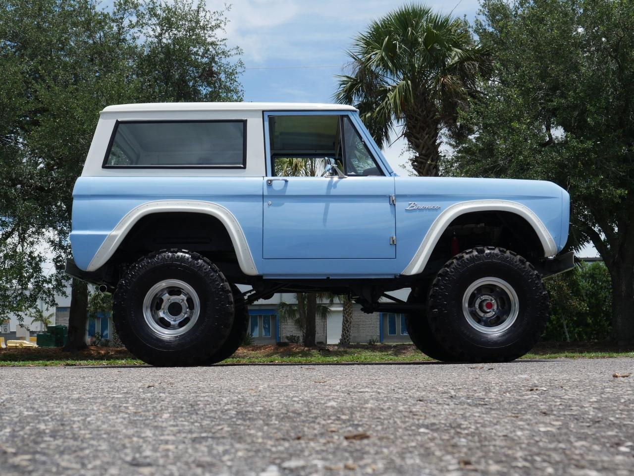 1968 Ford Bronco Restomod 4x4