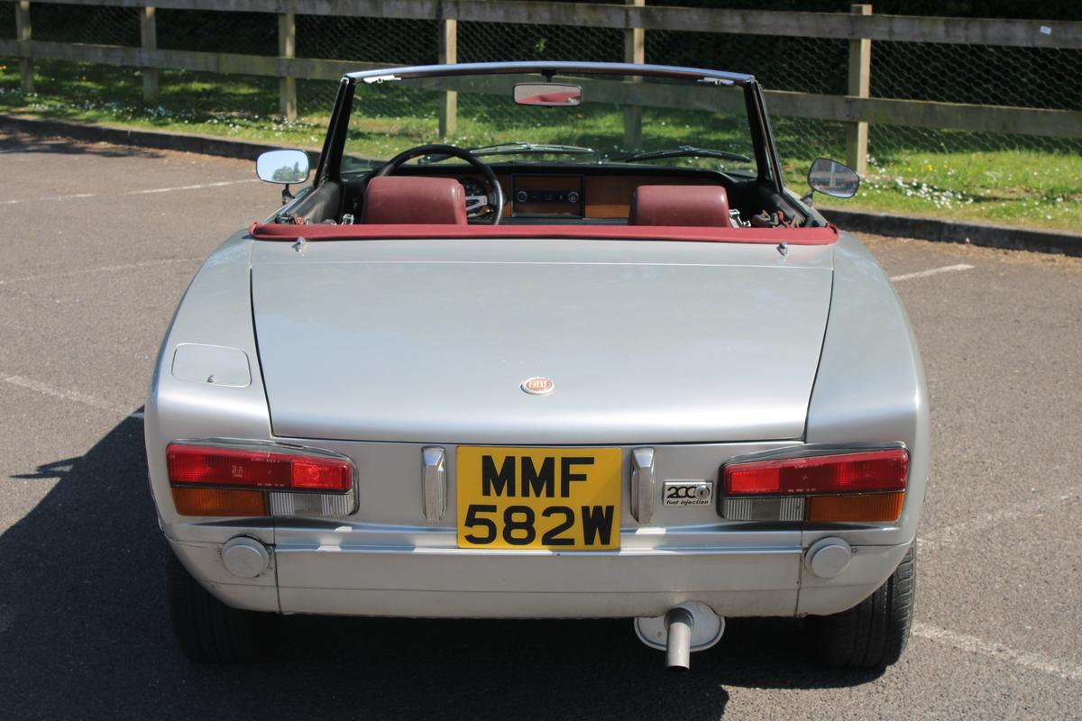 1981 Fiat 124 SPIDER LHD