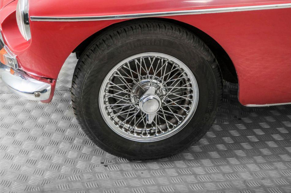 1967 MG B