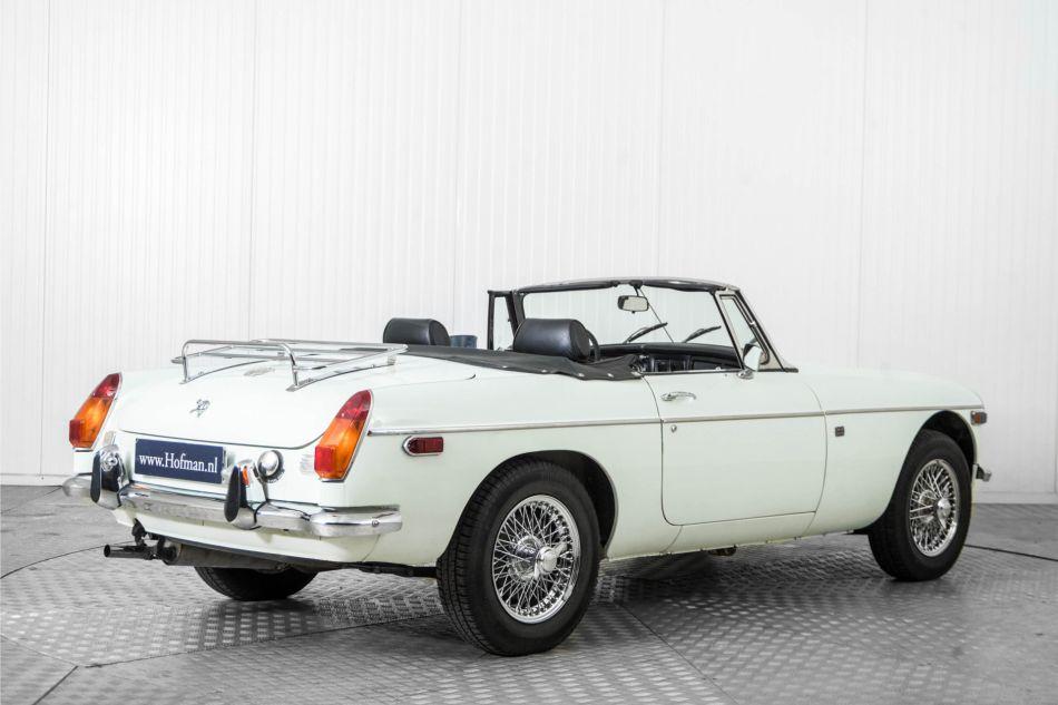 1975 MG B