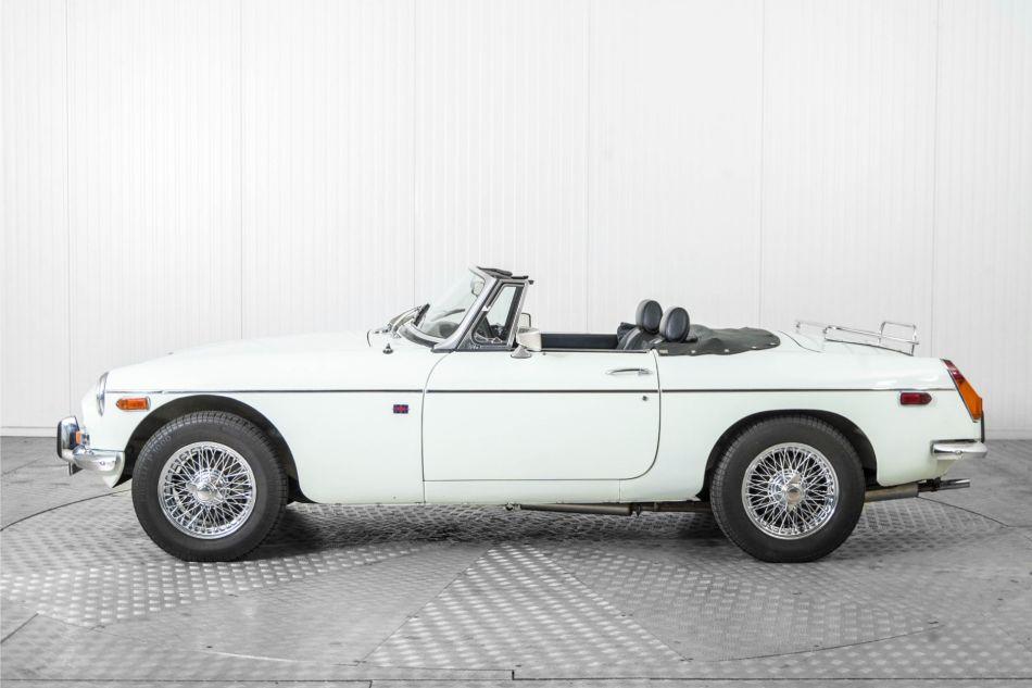 1975 MG B