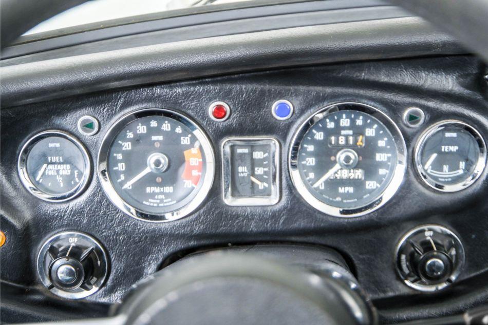 1975 MG B