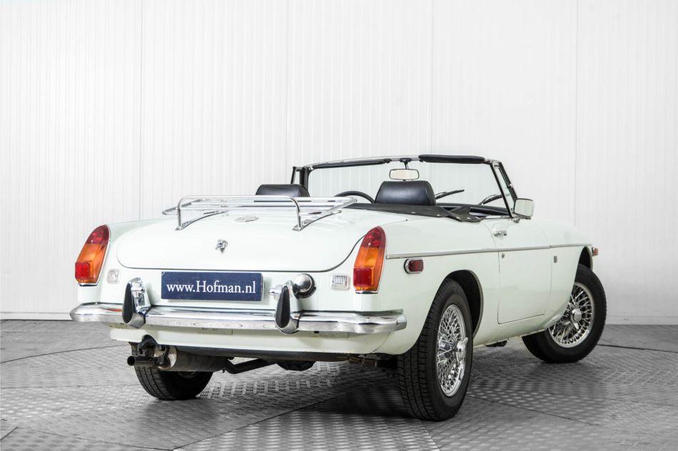 1975 MG B