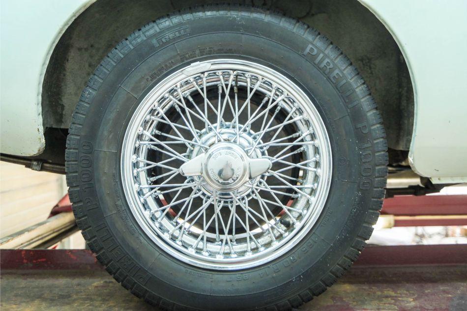 1975 MG B