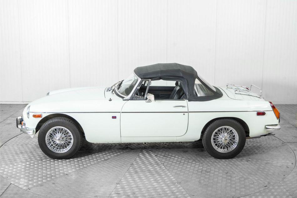1975 MG B