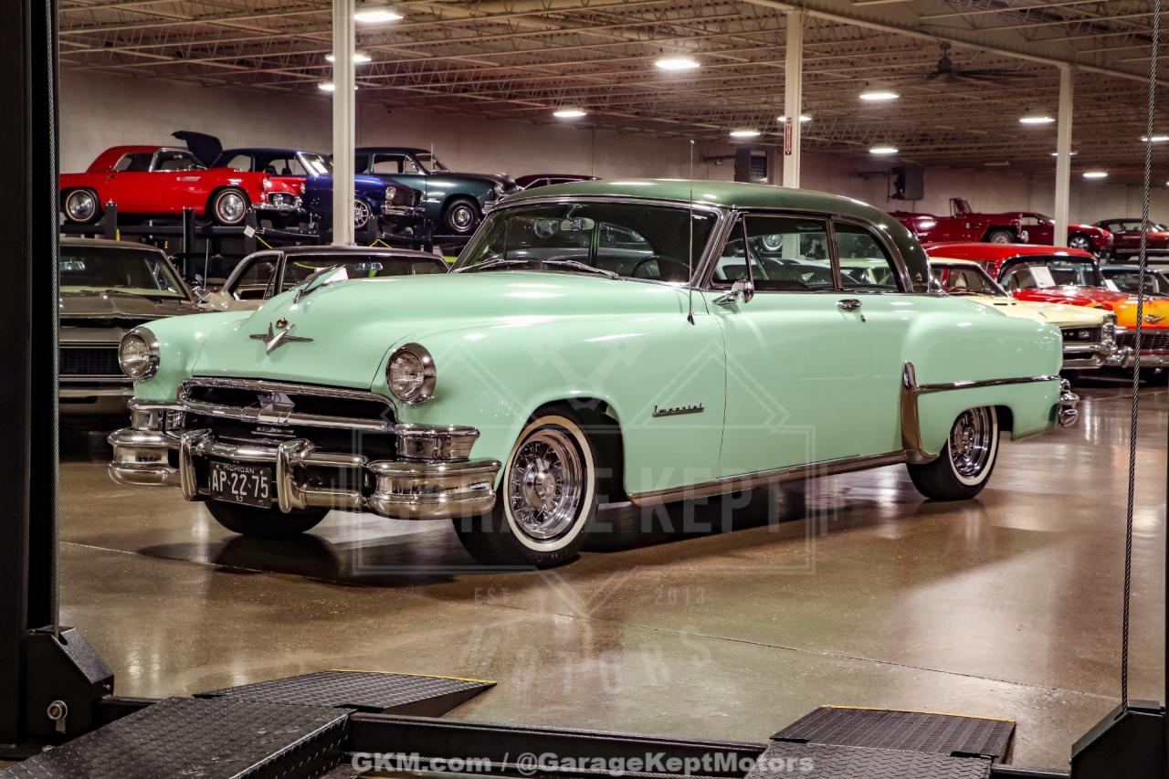 1953 Chrysler Custom Imperial
